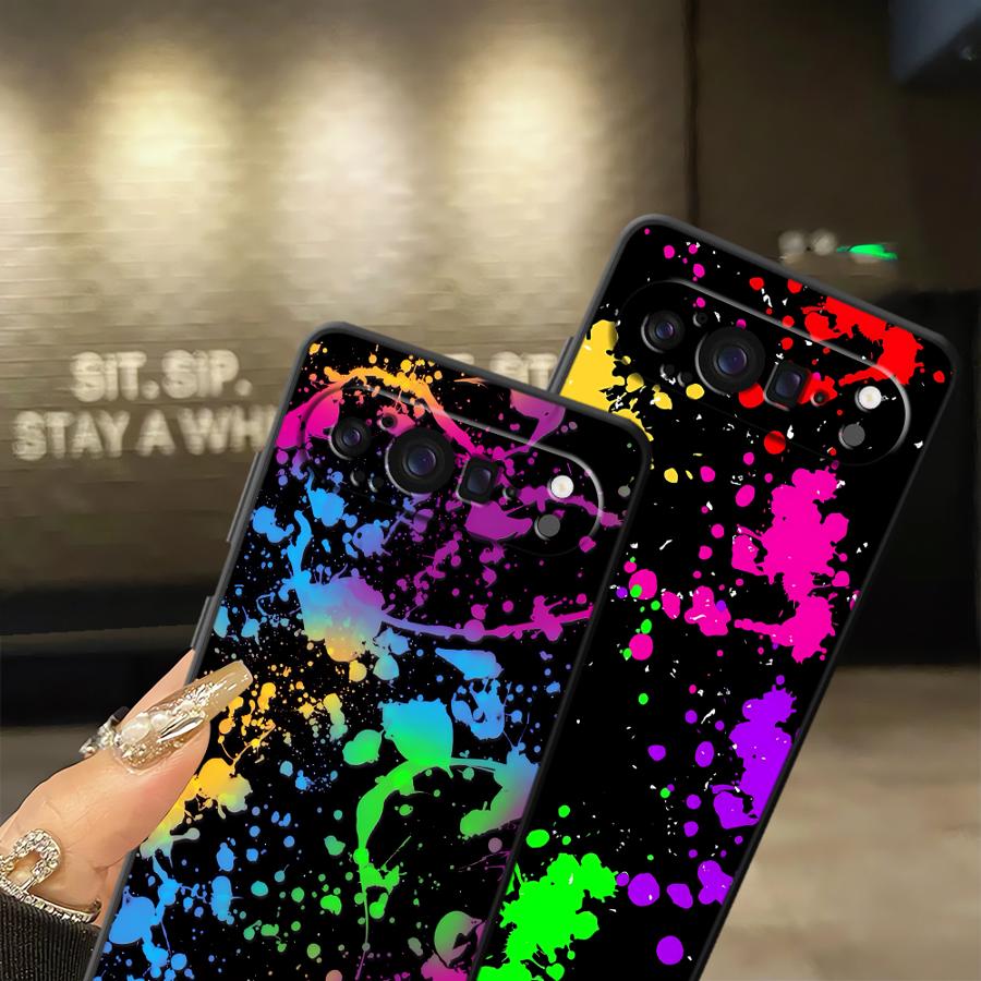 Rainbow Paint Splatters Funda  - Phone Cases Google Pixel 9 recension och pris