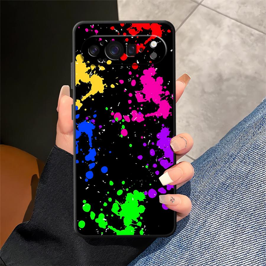 Rainbow Paint Splatters Funda  - Phone Cases Google Pixel 9 recension och pris